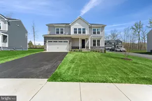 1131 Broad Lk Dr, Fredericksburg, VA 22406 - Photo 1