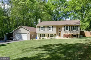 9 Clover Hill Dr, Stafford, VA 22556 - Photo 1