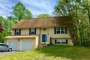 8 Plumosa Dr, Fredericksburg, VA 22405 - Photo 1