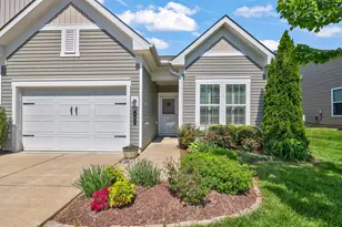 201 Long Point Dr, Fredericksburg, VA 22406 - Photo 1