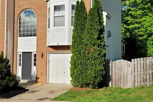 48 Townes Pl, Fredericksburg, VA 22405 - Photo 1