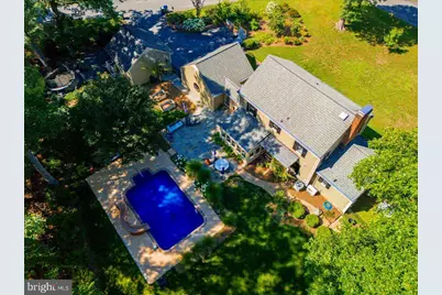 208 Lake Shore Drive, Fredericksburg, VA 22405 - Photo 1
