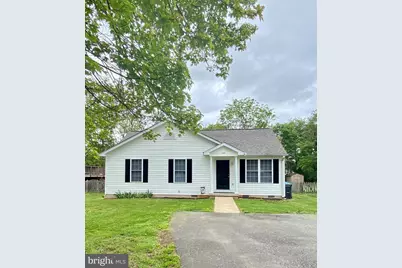 121 Hoyt Street, Fredericksburg, VA 22405 - Photo 1