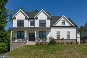 15 Grove Ln, Fredericksburg, VA 22406 - Photo 1
