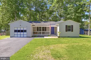 411 Ferry Rd, Fredericksburg, VA 22405 - Photo 1