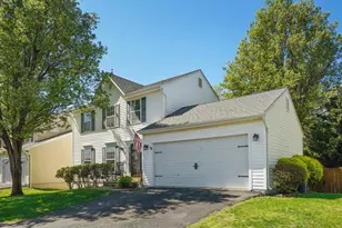 8 Lakeside Dr, Stafford, VA 22554 - Photo 1