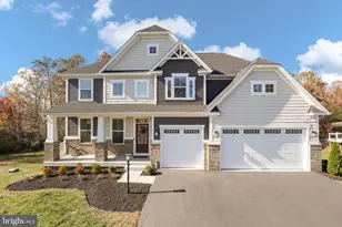 212 Southern View Dr, Fredericksburg, VA 22405 - Photo 1