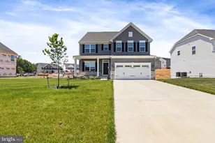 105 Mckittrick Dr, Stafford, VA 22554 - Photo 1
