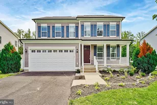 124 Regents Ln, Stafford, VA 22554 - Photo 1