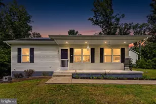 38 Blizzard Ct, Stafford, VA 22556 - Photo 1