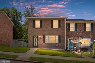 233 Overlook Ct, Fredericksburg, VA 22405 - Photo 1