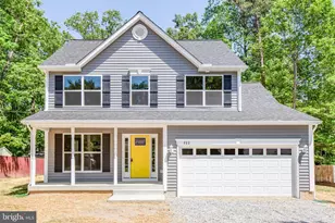 34 Holly Way, Colonial Beach, VA 22443 - Photo 1