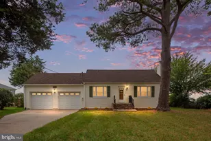 3215 Riverview Dr, Colonial Beach, VA 22443 - Photo 1