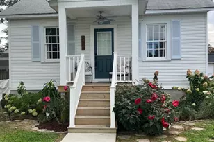 122 Sulgrave St, Colonial Beach, VA 22443 - Photo 1