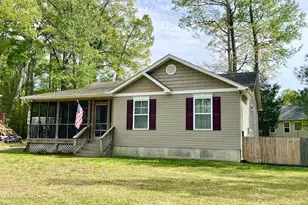 245 Fort King Dr, Colonial Beach, VA 22443 - Photo 1
