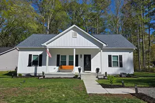 14 Azalea Way, Colonial Beach, VA 22443 - Photo 1