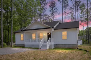 174 Shorewood Dr, Colonial Beach, VA 22443 - Photo 1