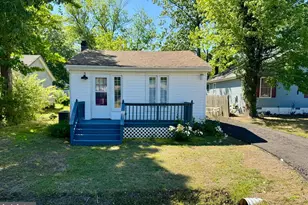 124 10th, Colonial Beach, VA 22443 - Photo 1
