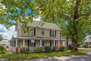 120 Boundary St, Colonial Beach, VA 22443 - Photo 1