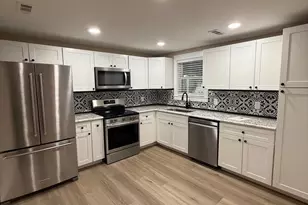 333 E Piccadilly St, Winchester, VA 22601 - Photo 1