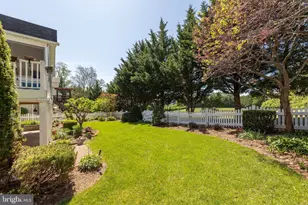 817 Chelsea Dr, Winchester, VA 22601 - Photo 1