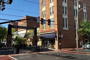 3 Piccadilly Street W, Winchester, VA 22601 - Photo 1