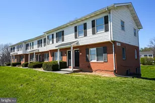 3103 Shawnee Dr, Winchester, VA 22601 - Photo 1