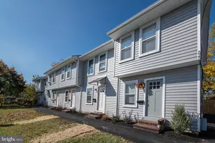 525 Gray Ave, Winchester, VA 22601 - Photo 1