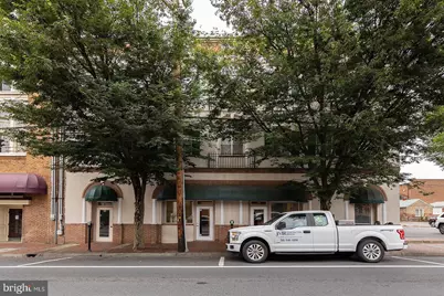 7 W Piccadilly Street #F, Winchester, VA 22601 - Photo 1