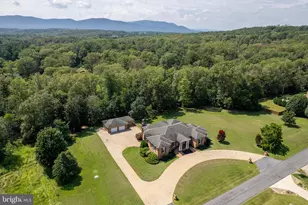 177 Hatcher Dr, Front Royal, VA 22630 - Photo 1