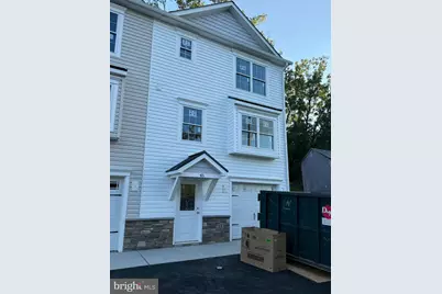 45 Duck Street W, Front Royal, VA 22630 - Photo 1