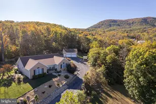 155 Signal Ct, Strasburg, VA 22657 - Photo 1