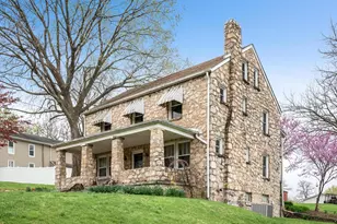 1714 N Royal Ave, Front Royal, VA 22630 - Photo 1