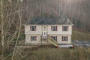 218 Walker Farm Dr, Front Royal, VA 22630 - Photo 1