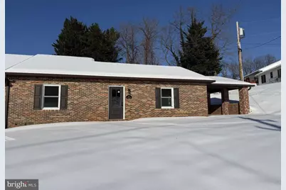 607 Mount View Street, Front Royal, VA 22630 - Photo 1