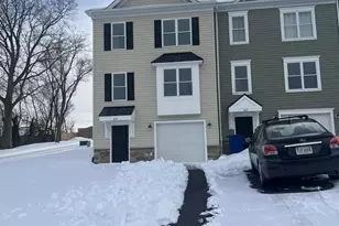 320 W 11th St, Front Royal, VA 22630 - Photo 1