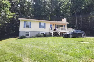536 Tulip Poplar Dr, Linden, VA 22642 - Photo 1
