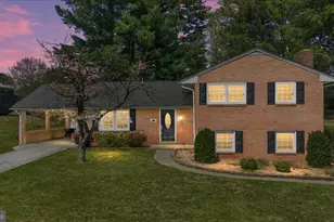 1048 Wine St, Front Royal, VA 22630 - Photo 1