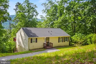180 Crest Ln, Front Royal, VA 22630 - Photo 1