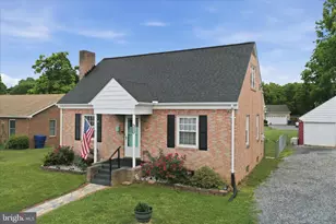 605 Stockton Rd, Front Royal, VA 22630 - Photo 1