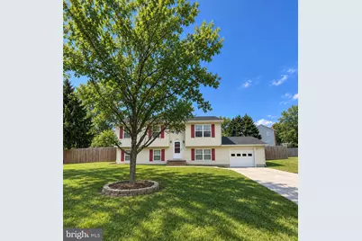 556 Lewis Street, Front Royal, VA 22630 - Photo 1