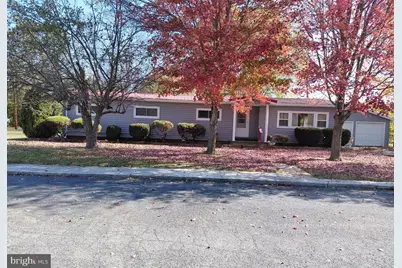 11 Trenton Street, Petersburg, WV 26847 - Photo 1