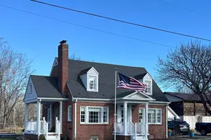 310 W Main St, Wardensville, WV 26851 - Photo 1