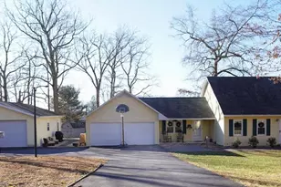 76 Crimson Oak Ln, Augusta, WV 26704 - Photo 1