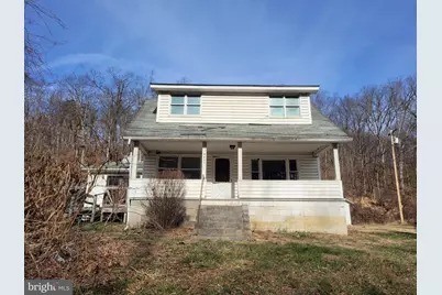 9492 Cumberland Road, Springfield, WV 26763 - Photo 1