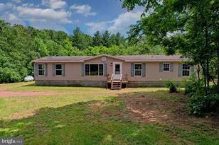 272 Red-Tailed Hawk Rd, Paw Paw, WV 25434 - Photo 1