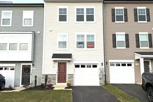 62 Bolingbroke Wy, Charles Town, WV 25414 - Photo 1