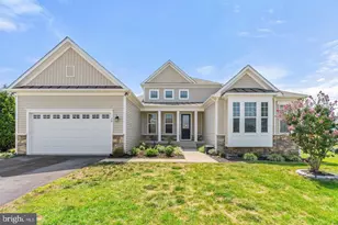 18 Courier Dr, Charles Town, WV 25414 - Photo 1