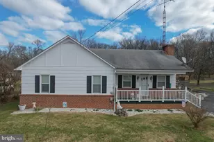 119 Old Leetown Pike, Kearneysville, WV 25430 - Photo 1