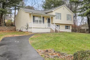 121 Spring Dale Dr, Charles Town, WV 25414 - Photo 1